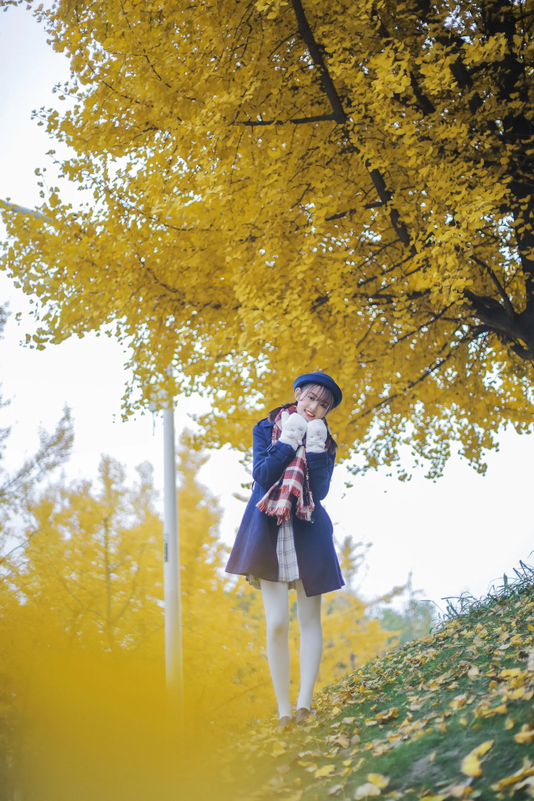 [艺图语] 2022.05.23 银杏物语 芊芊 [29P]插图1